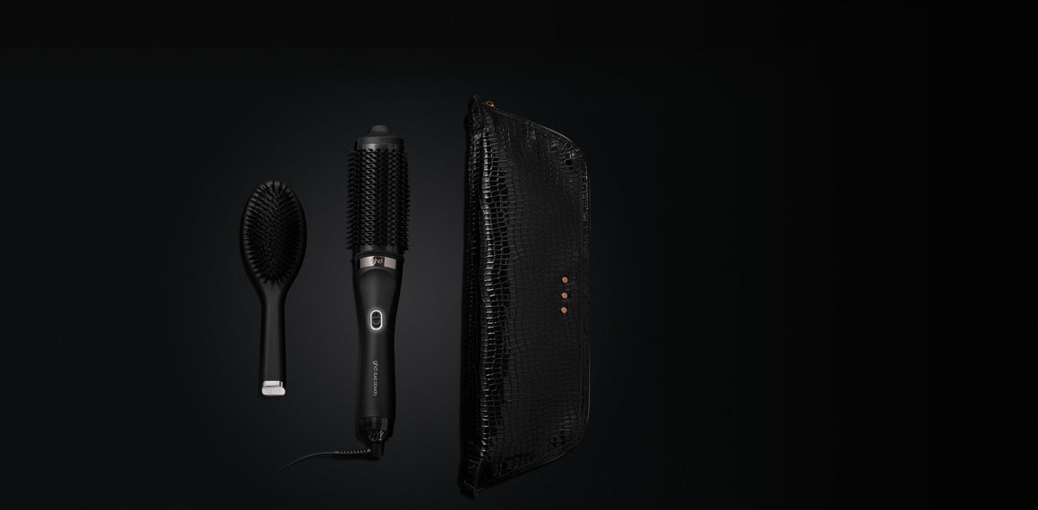 ghd Duet Blowdry Brush Cherry Chic Gift Set (2025) at Eds Hair Bramhall (Manchester)